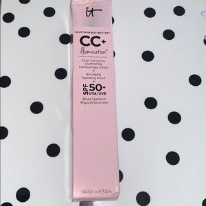 SOLD IT Cosmetics CC+ Illumination Cream in Medium